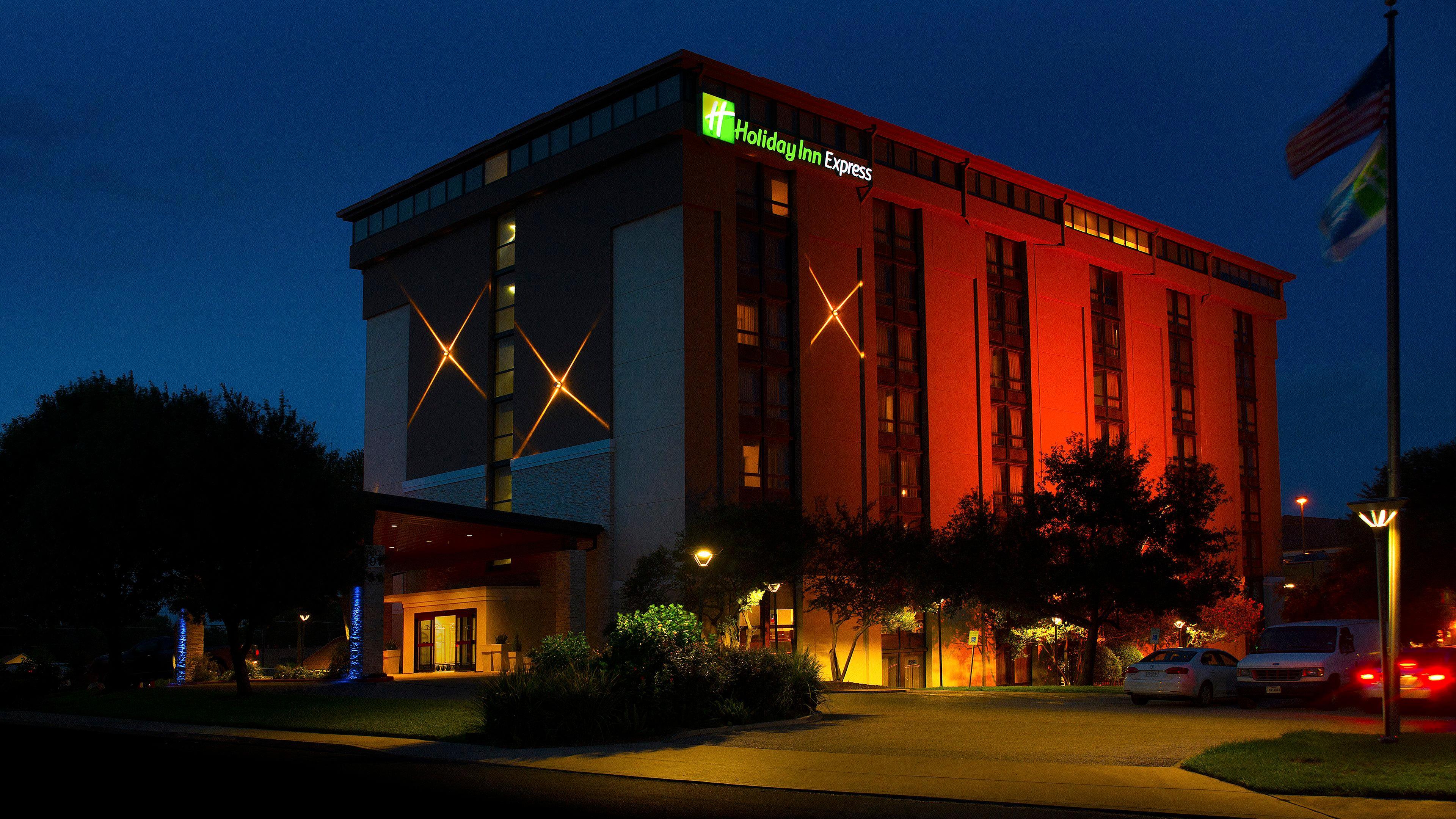 Hotel Express - Airport By Ihg San Antonio