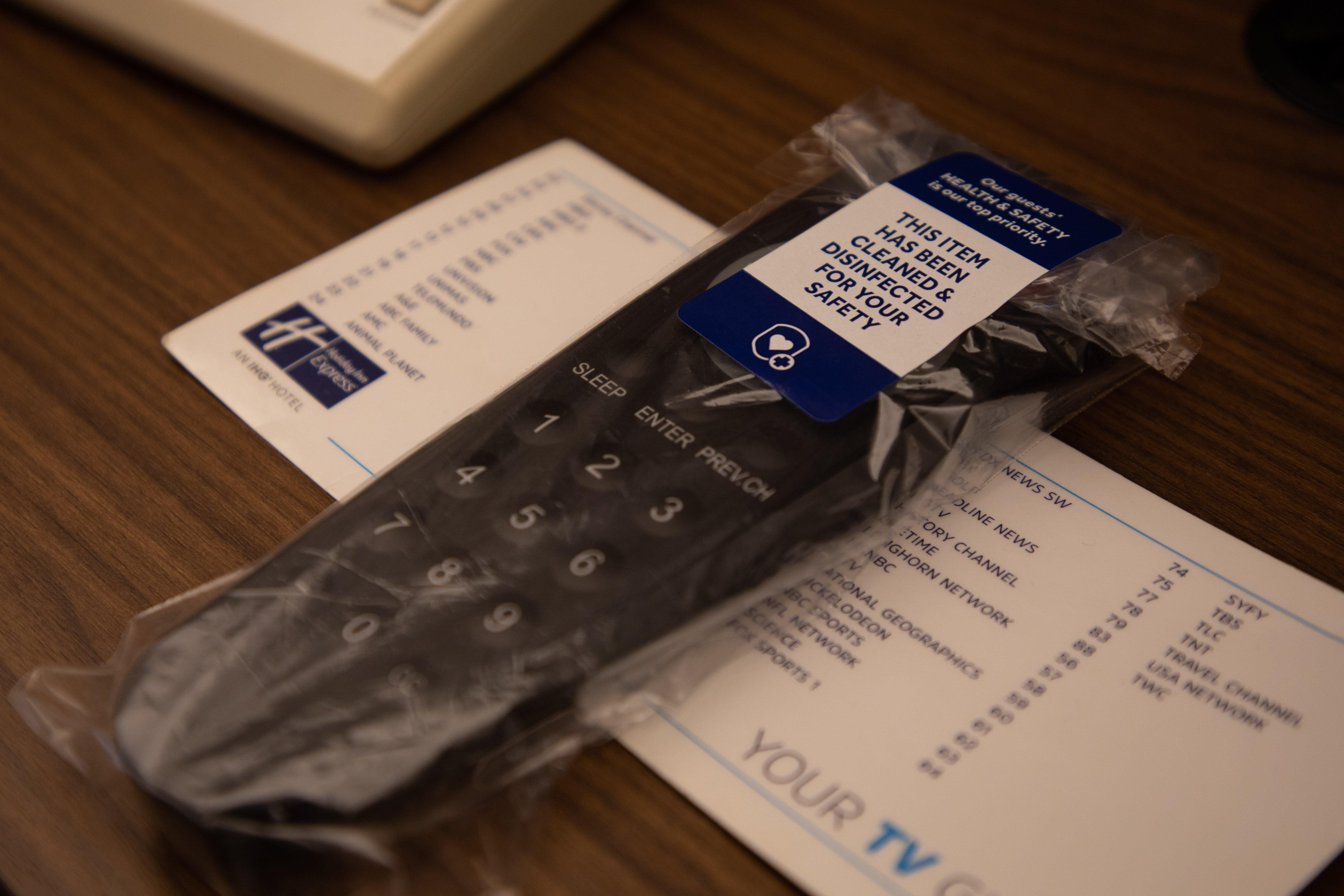 Express - Airport By Ihg Hotel San Antonio