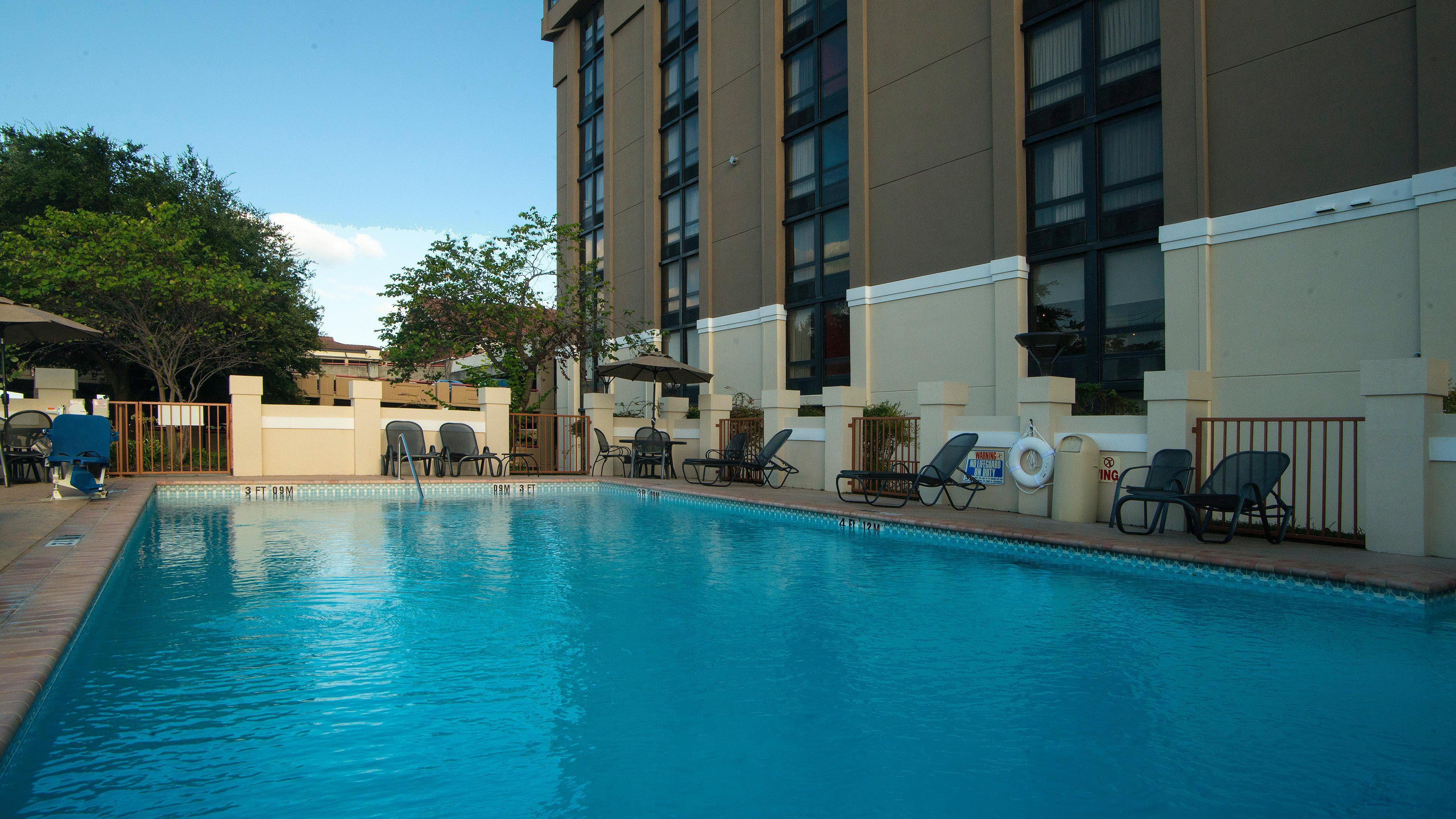 Express - Airport By Ihg San Antonio