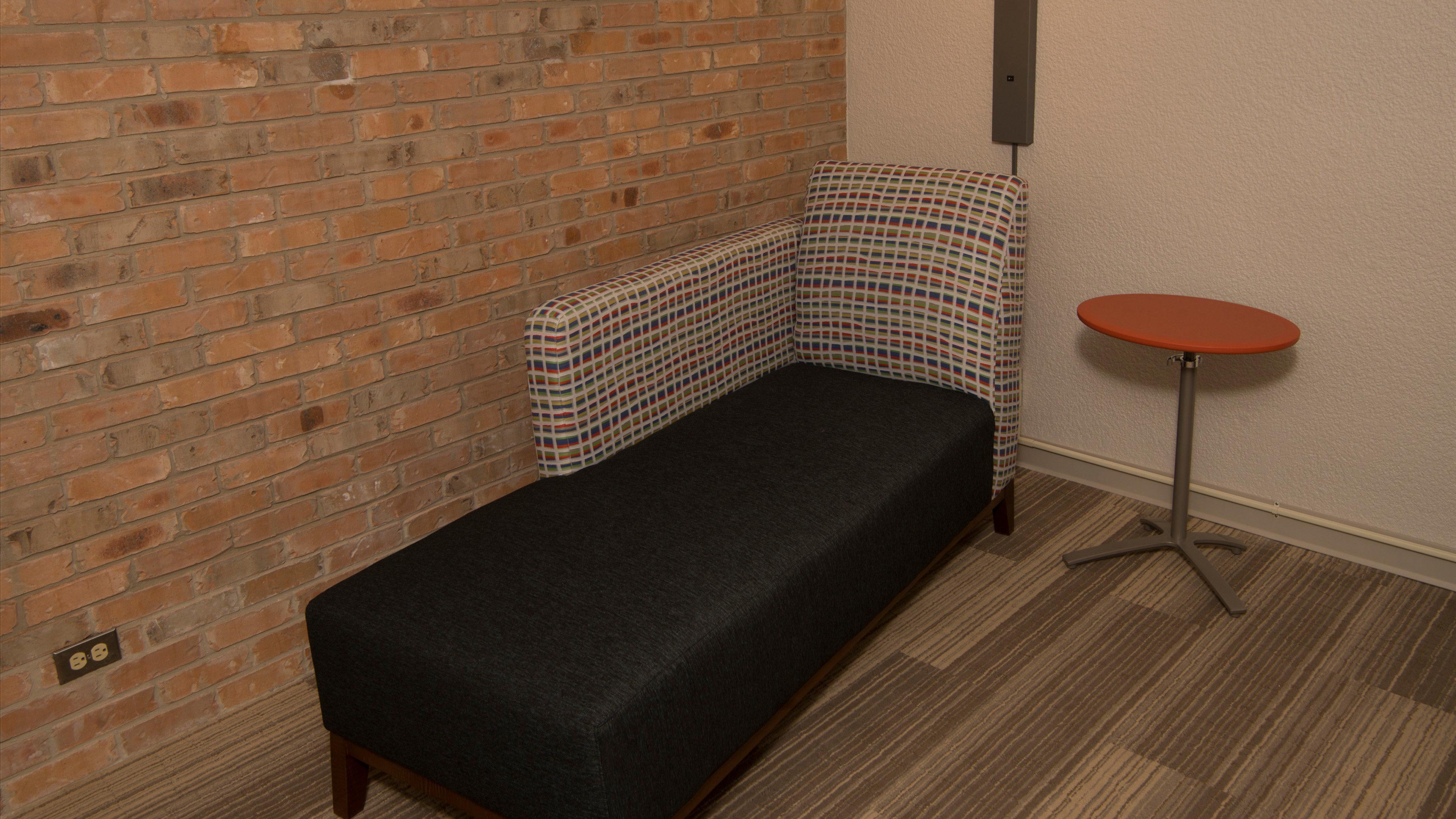 Hotel Express - Airport By Ihg