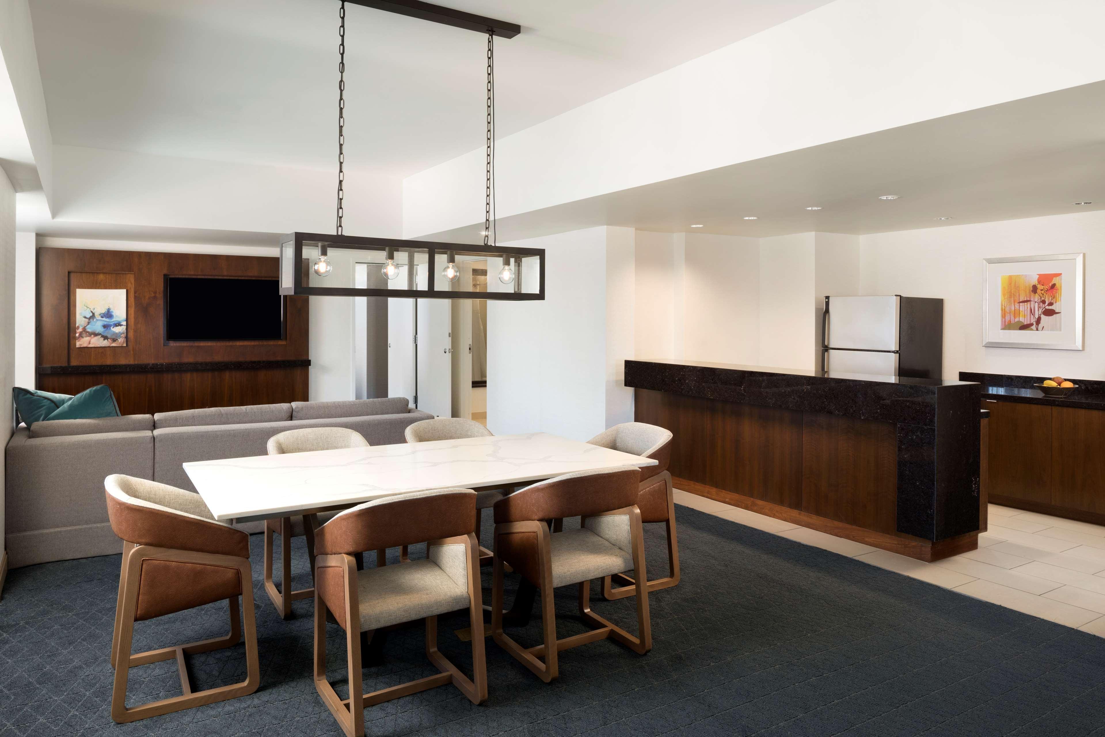Grand Hyatt River Walk Hotel