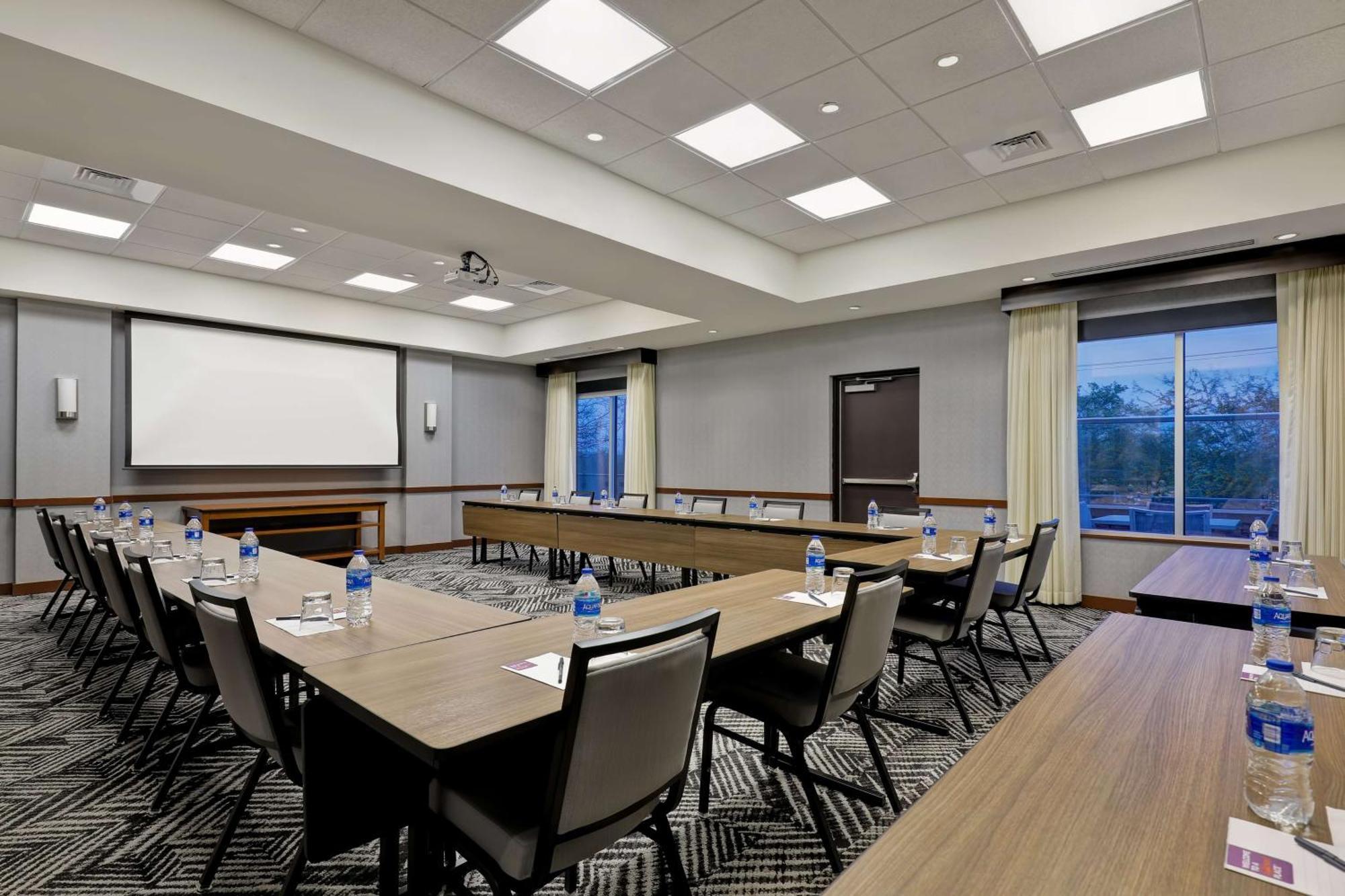 Hyatt Place North Stone Oak Hotel San Antonio