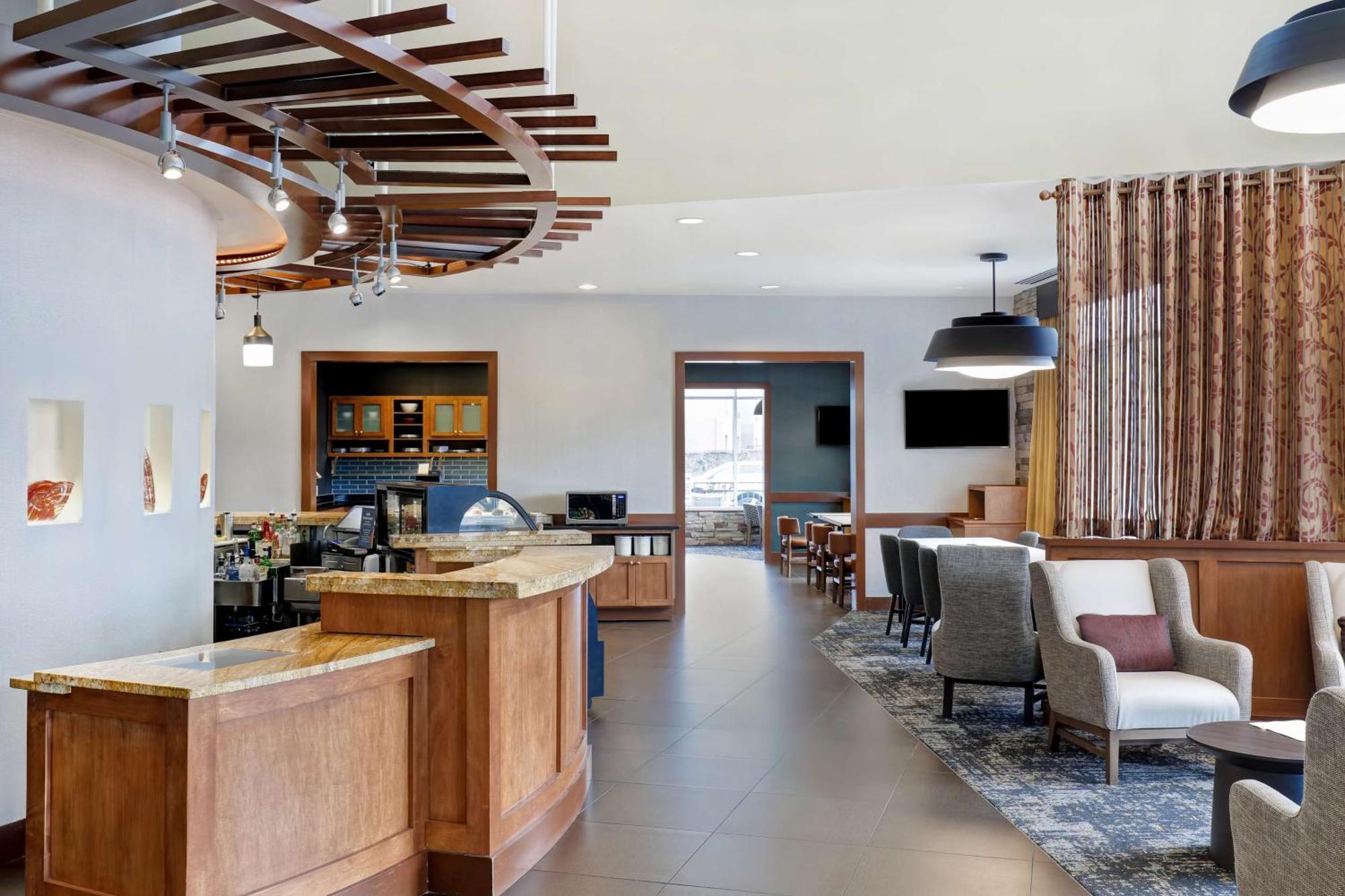 Hyatt Place North Stone Oak Hotel 3*