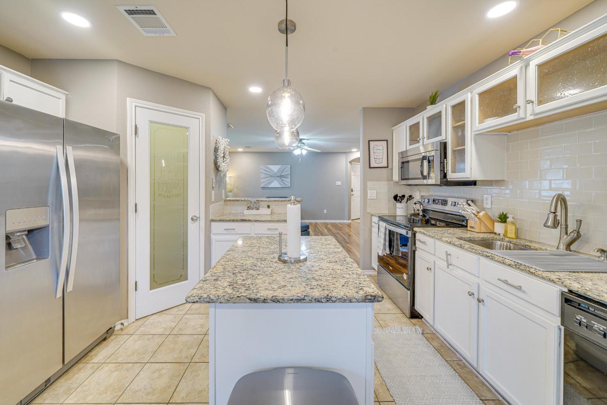 Holiday home Stylish Family 3 Mi To Seaworld San Antonio! *