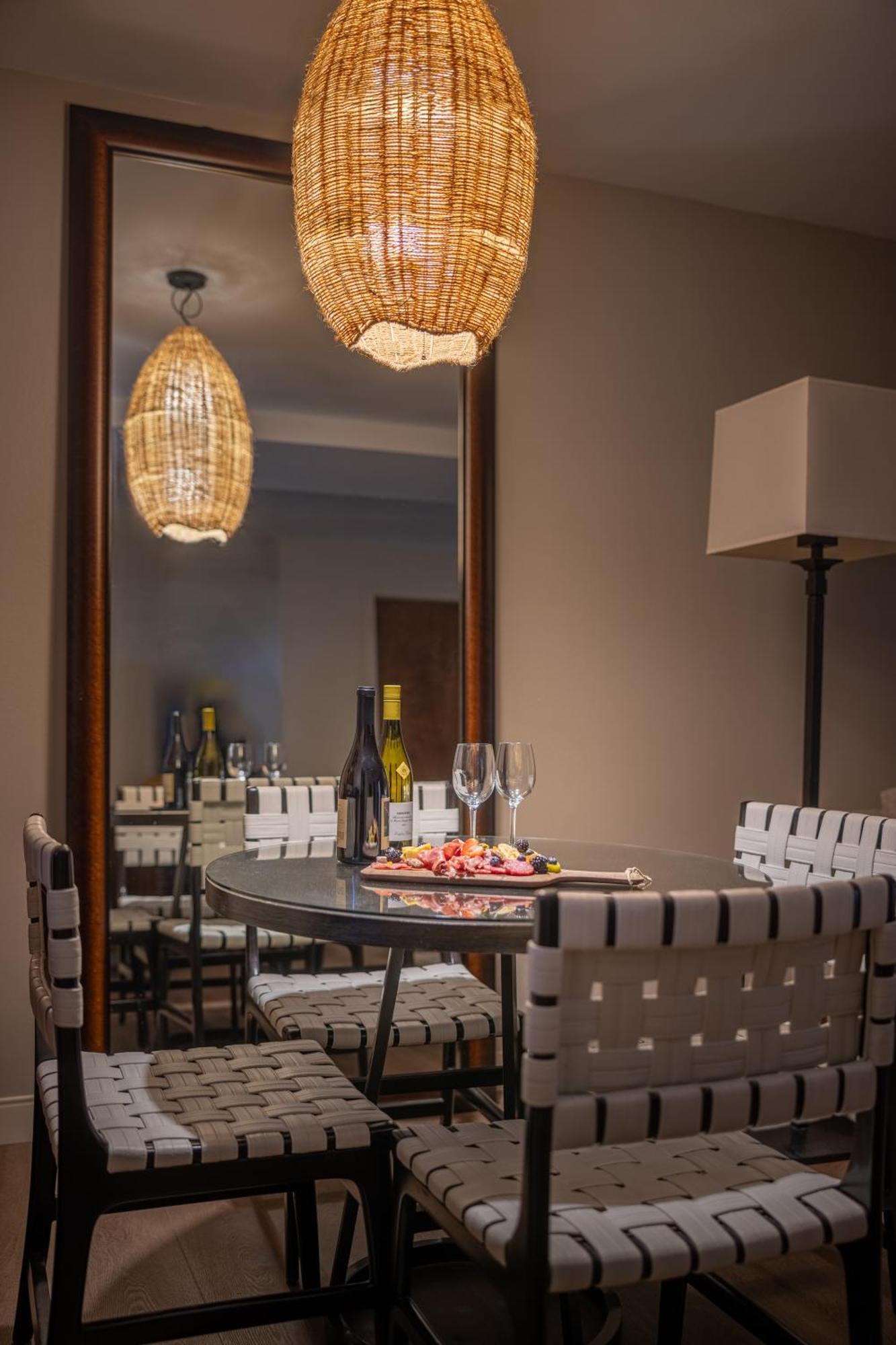 Contessa - On The Riverwalk Hotel 4*