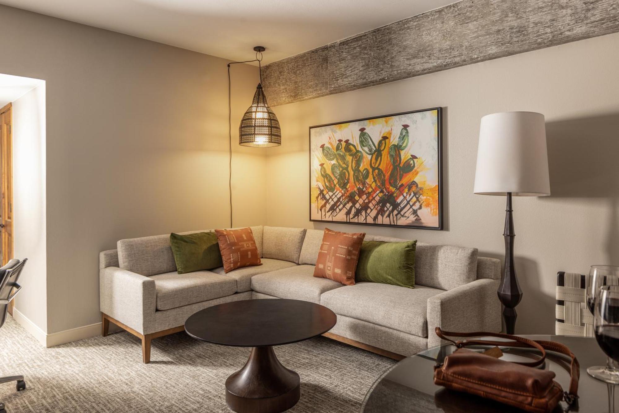 Contessa - On The Riverwalk Hotel 4*