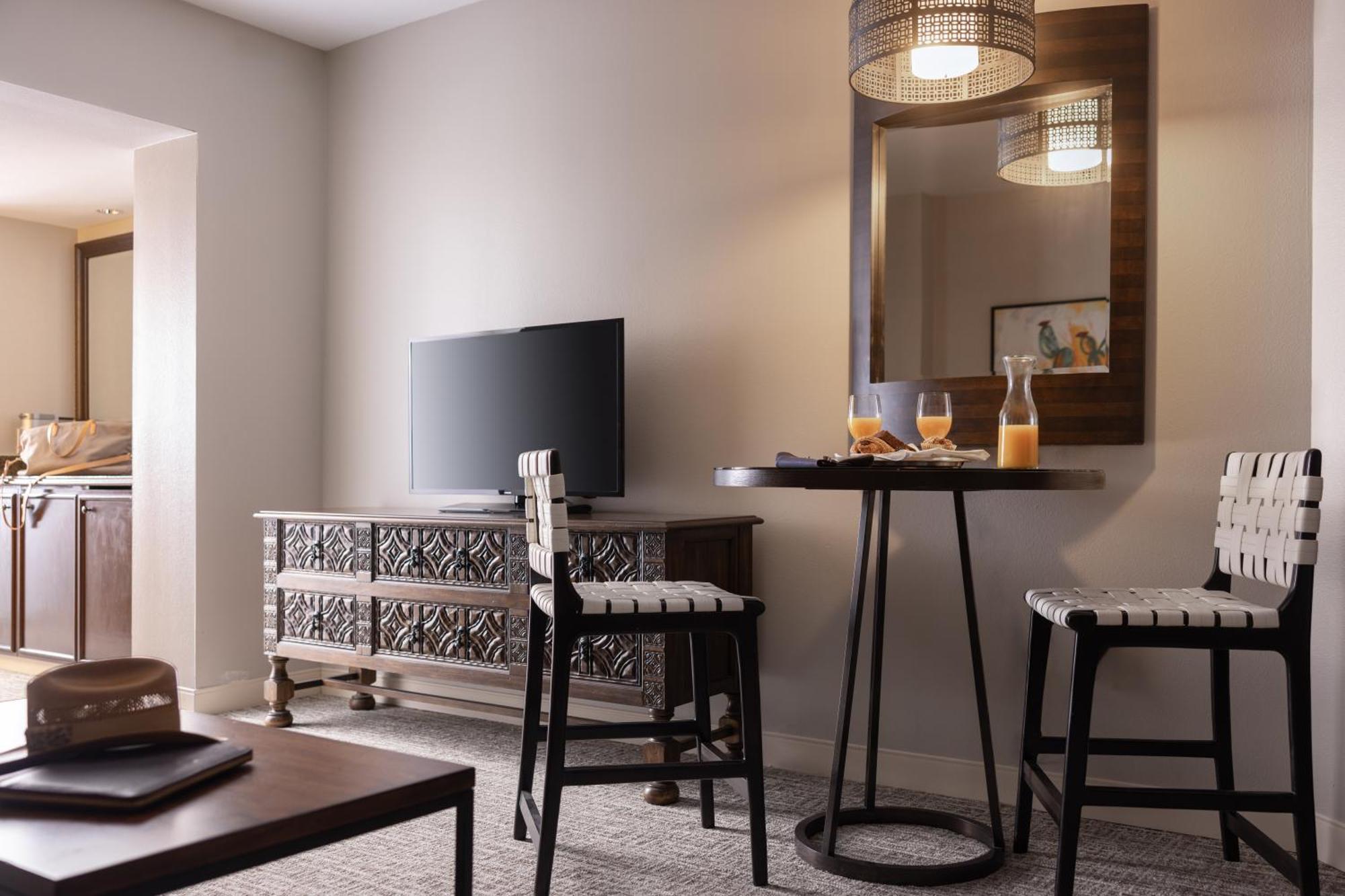 Contessa - On The Riverwalk Hotel 4*