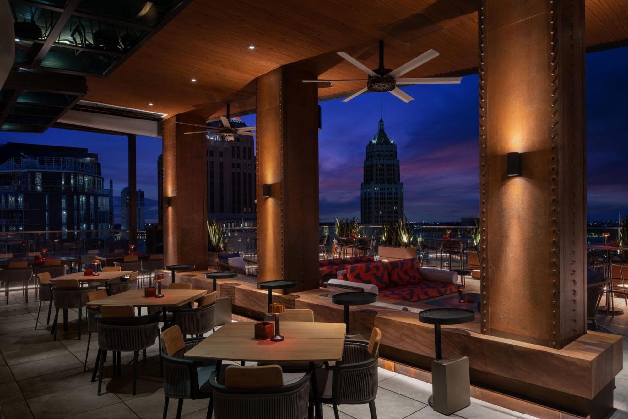 Element Riverwalk 3* San Antonio