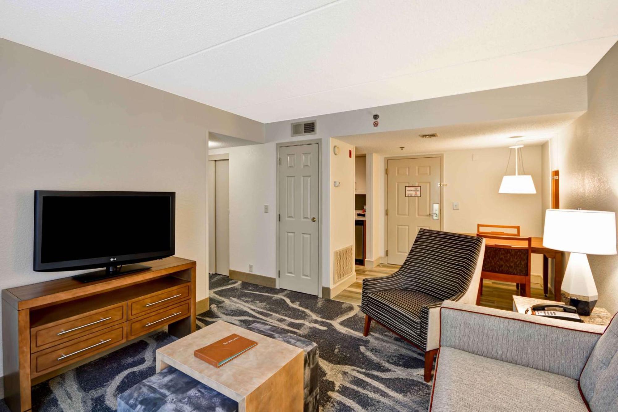 Homewood By Hilton Northwest Hotel