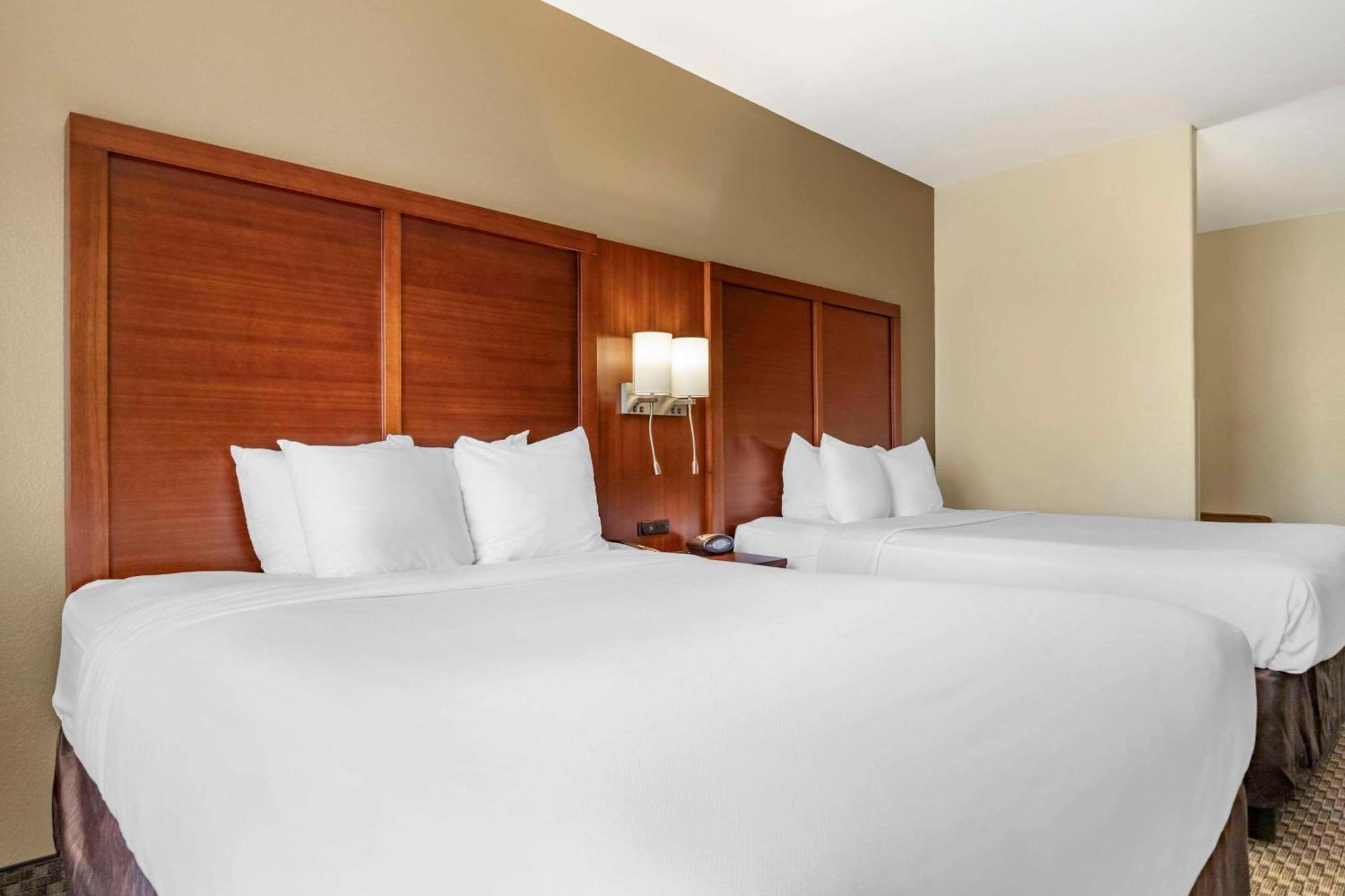 Comfort Medical Center Near Six Flags 3* San Antonio