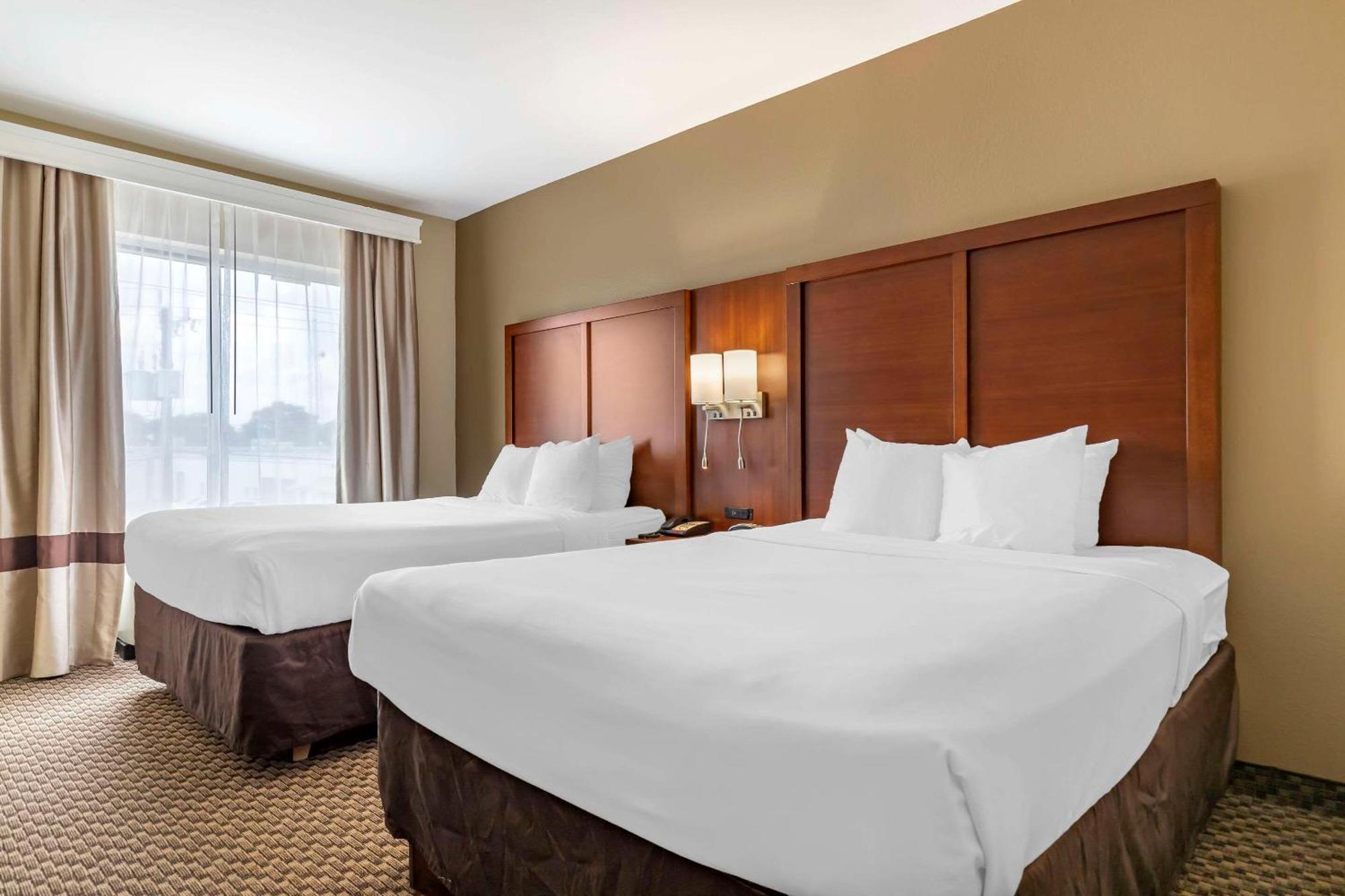 Hotel Comfort Medical Center Near Six Flags San Antonio