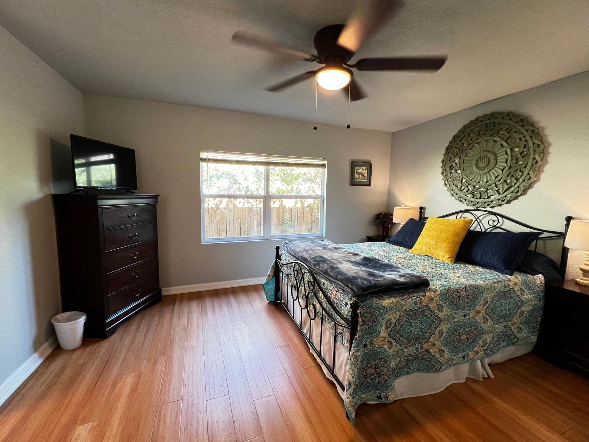Homestay Boho Bliss- Cozy Private 2 Miles From Alamodome! San Antonio
