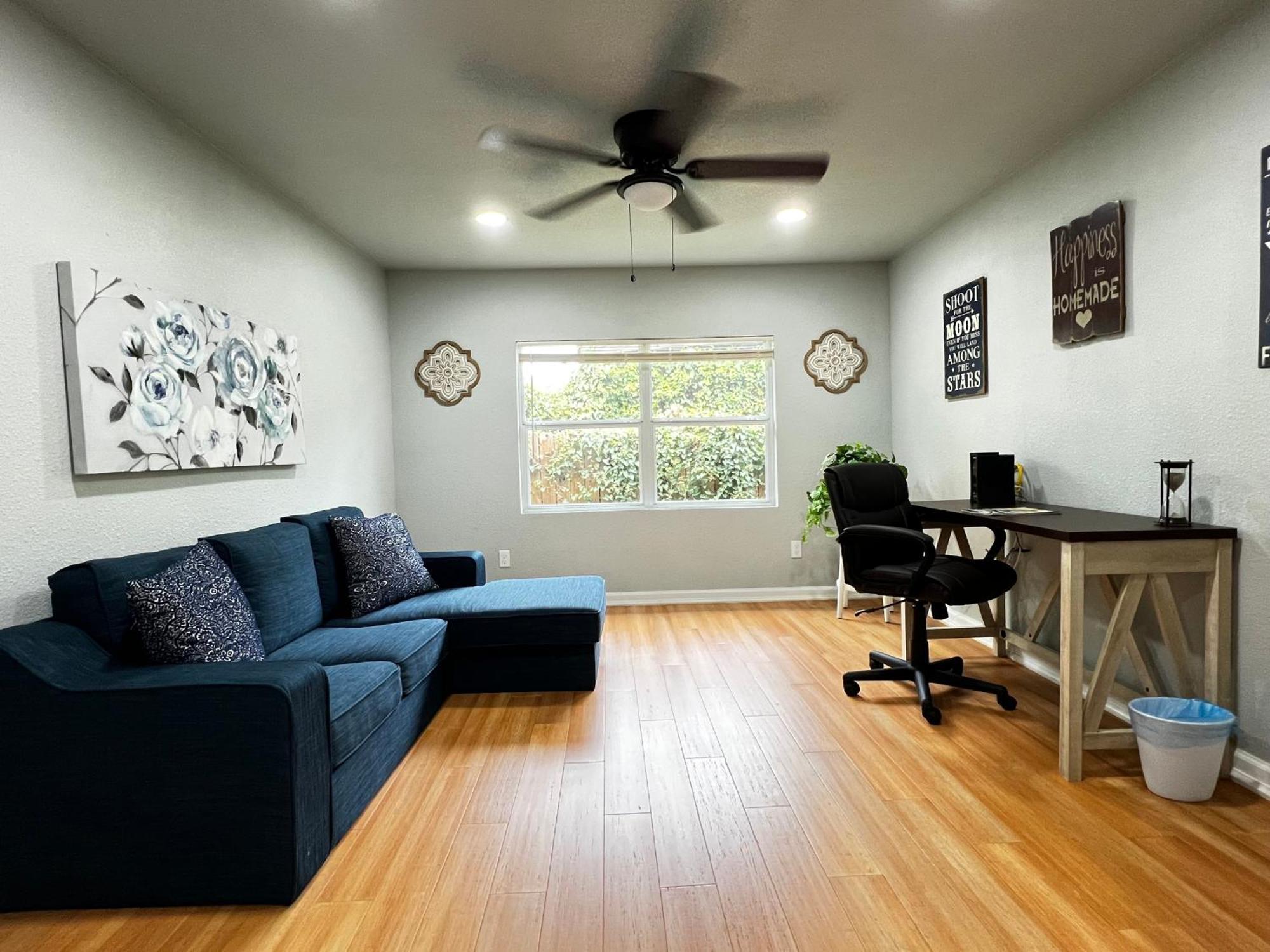 Boho Bliss- Cozy Private 2 Miles From Alamodome! *