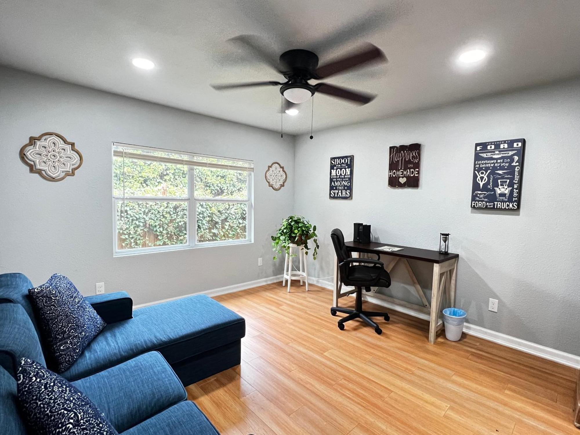 Boho Bliss- Cozy Private 2 Miles From Alamodome! San Antonio