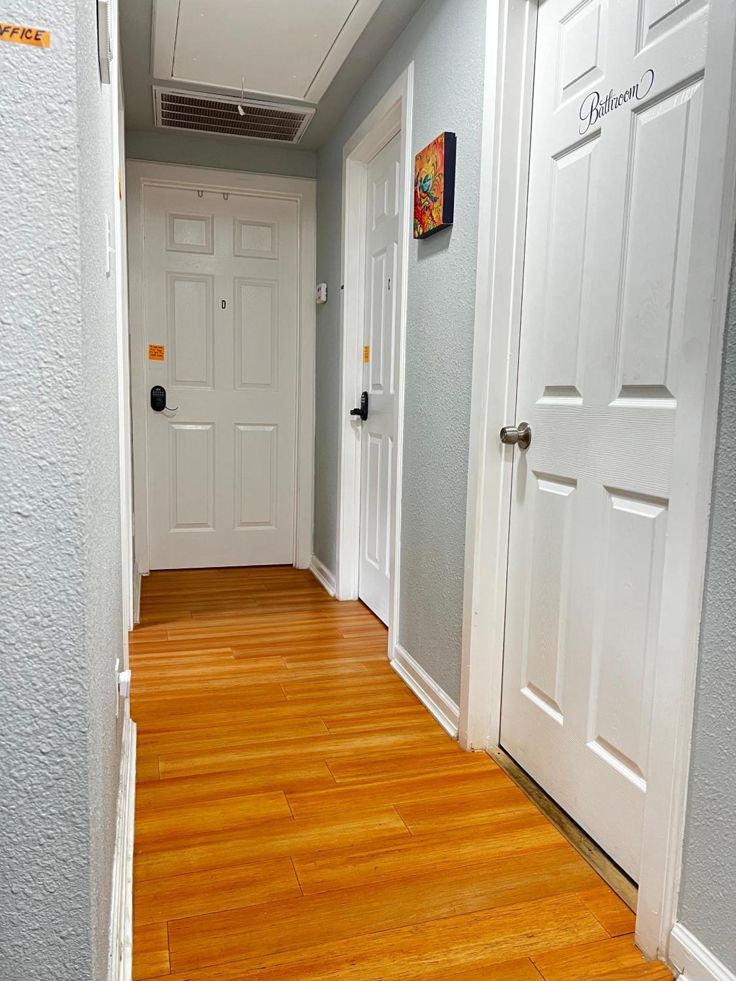 Boho Bliss- Cozy Private 2 Miles From Alamodome! *