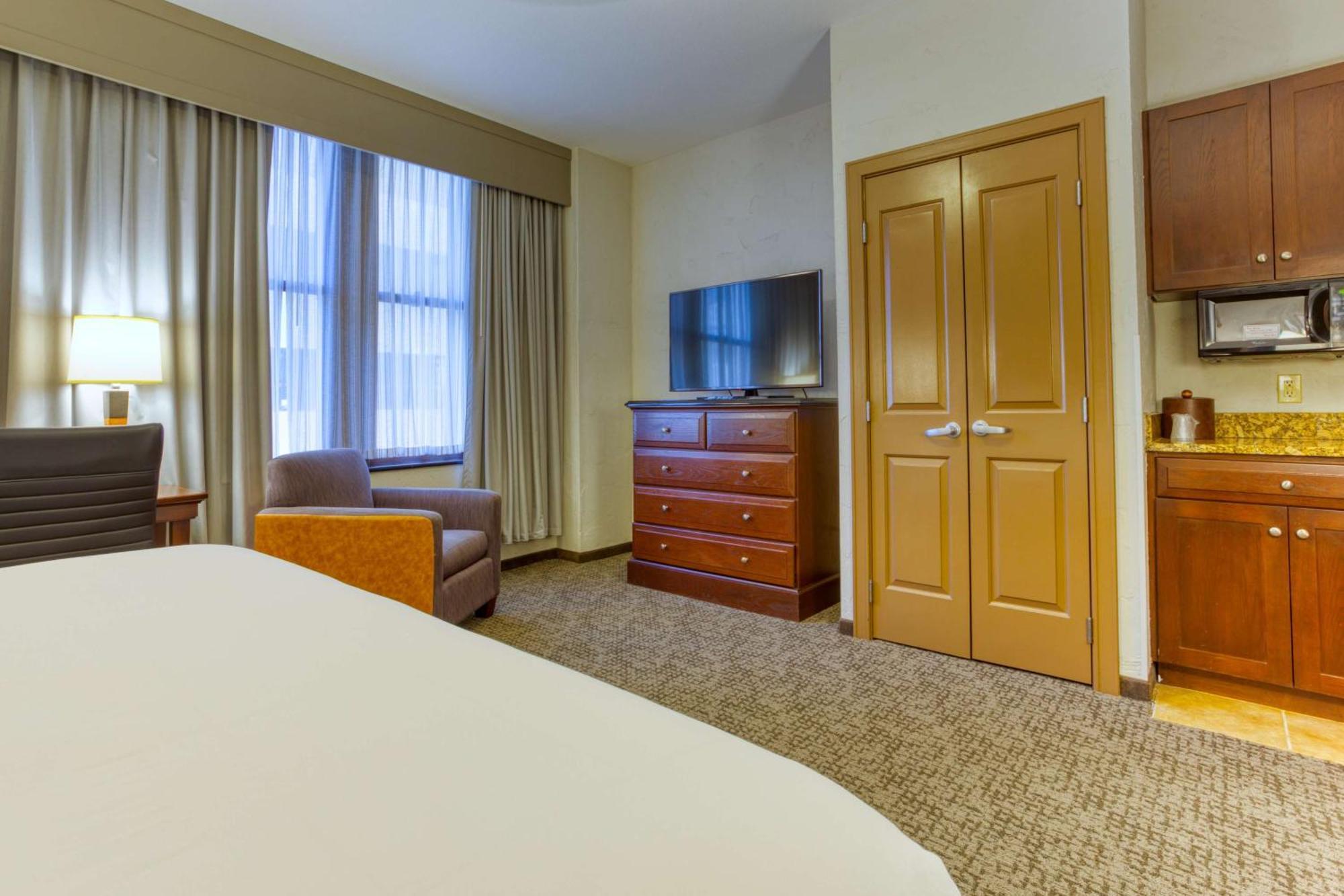 Hotel Drury Plaza Riverwalk