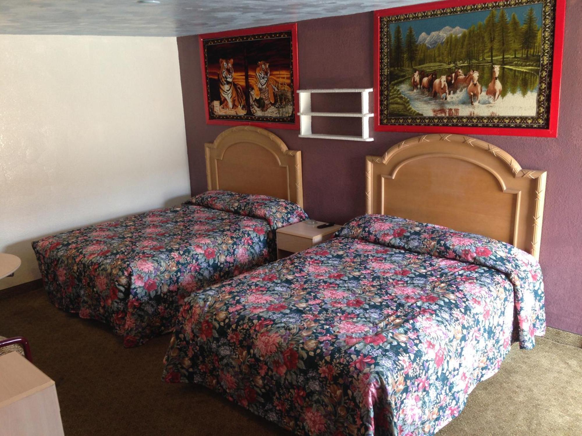 Choice Motel *