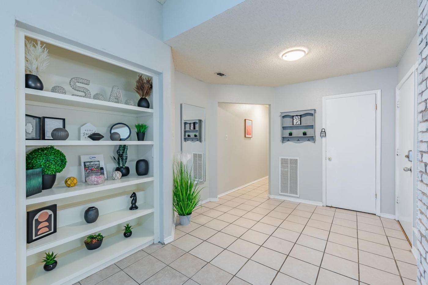 Fun 'n Sun Heated Pool & Gameroom By Fiesta Texas * San Antonio