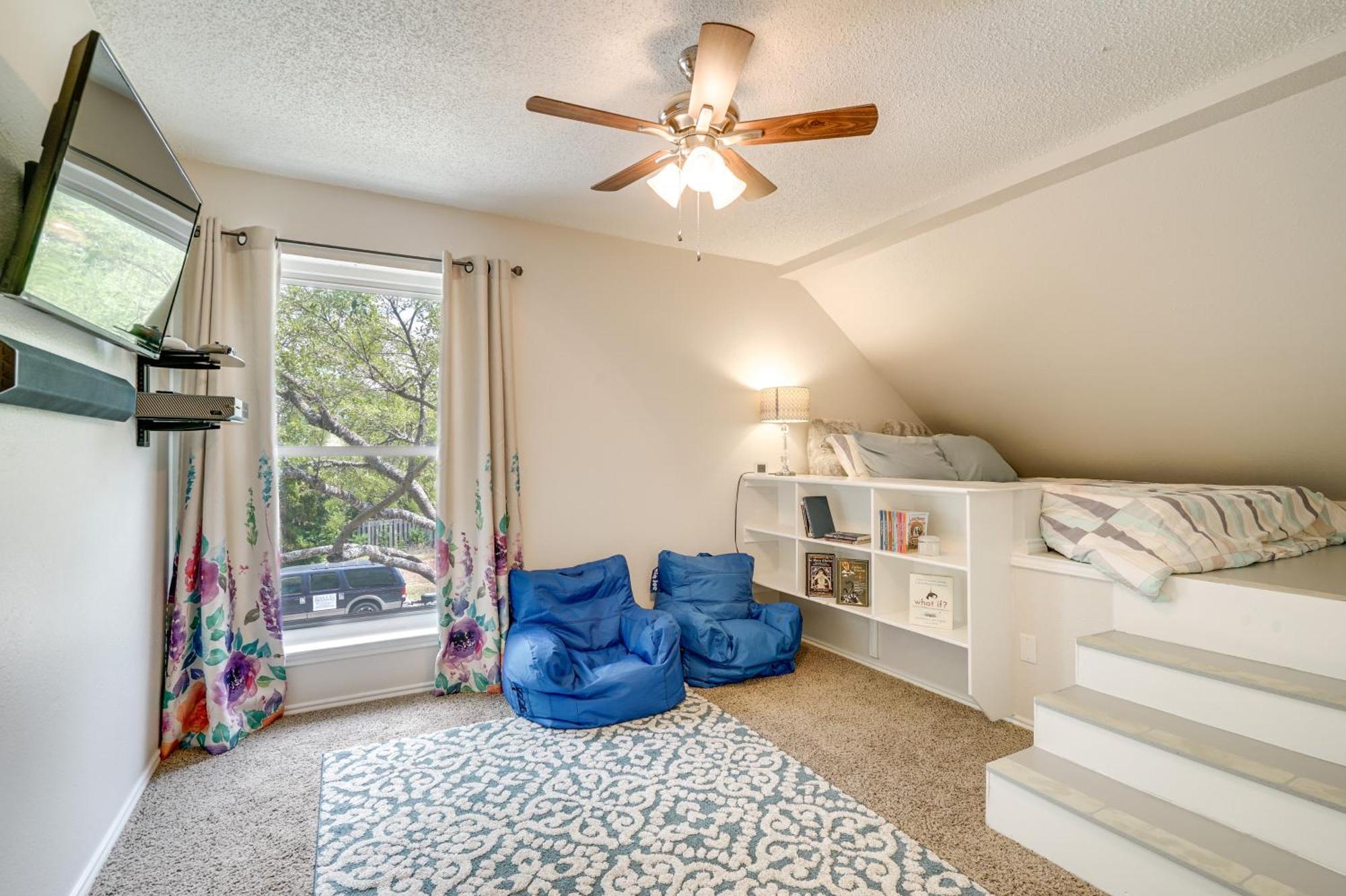 Dog-friendly Live Oak With Hot Tub And Game Room! *