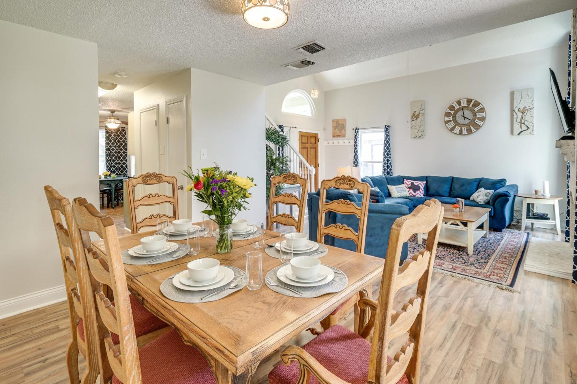 Holiday home Dog-friendly Live Oak With Hot Tub And Game Room! *