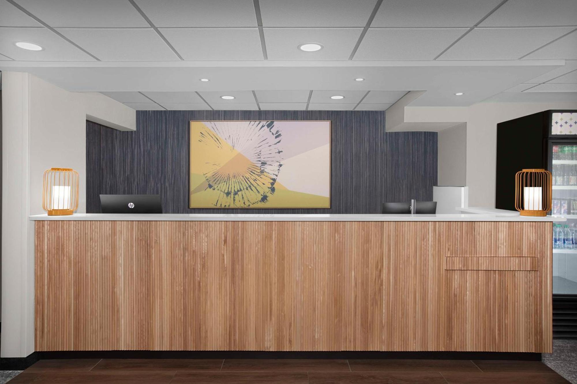 Spark By Hilton Northwest Near Six Flags 3* San Antonio
