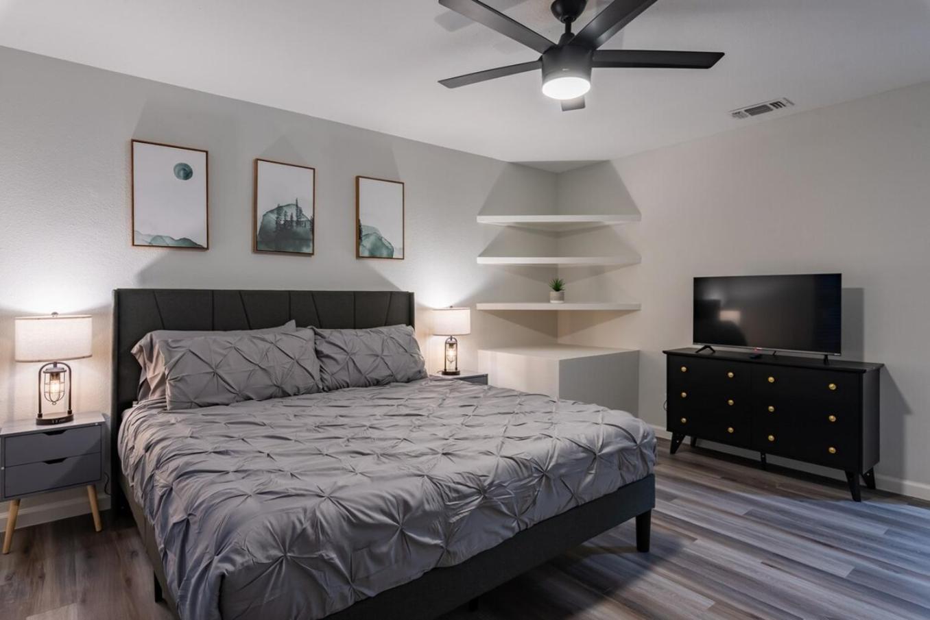 Holiday home Luxurious With Hot Tub & Tree Deck By 6flags San Antonio