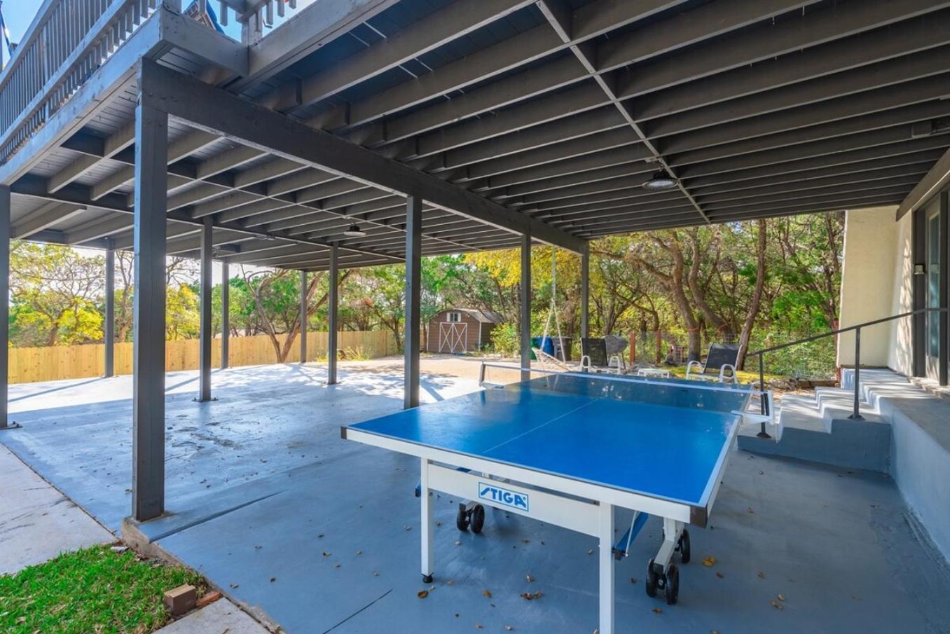 Breathtaking Roof Pool Views, Gameroom, Firepit Holiday home San Antonio