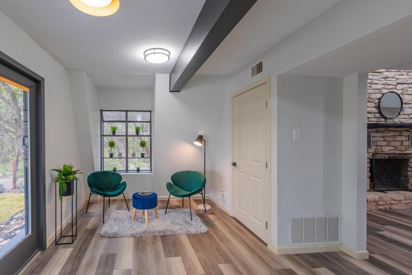 Breathtaking Roof Pool Views, Gameroom, Firepit * San Antonio