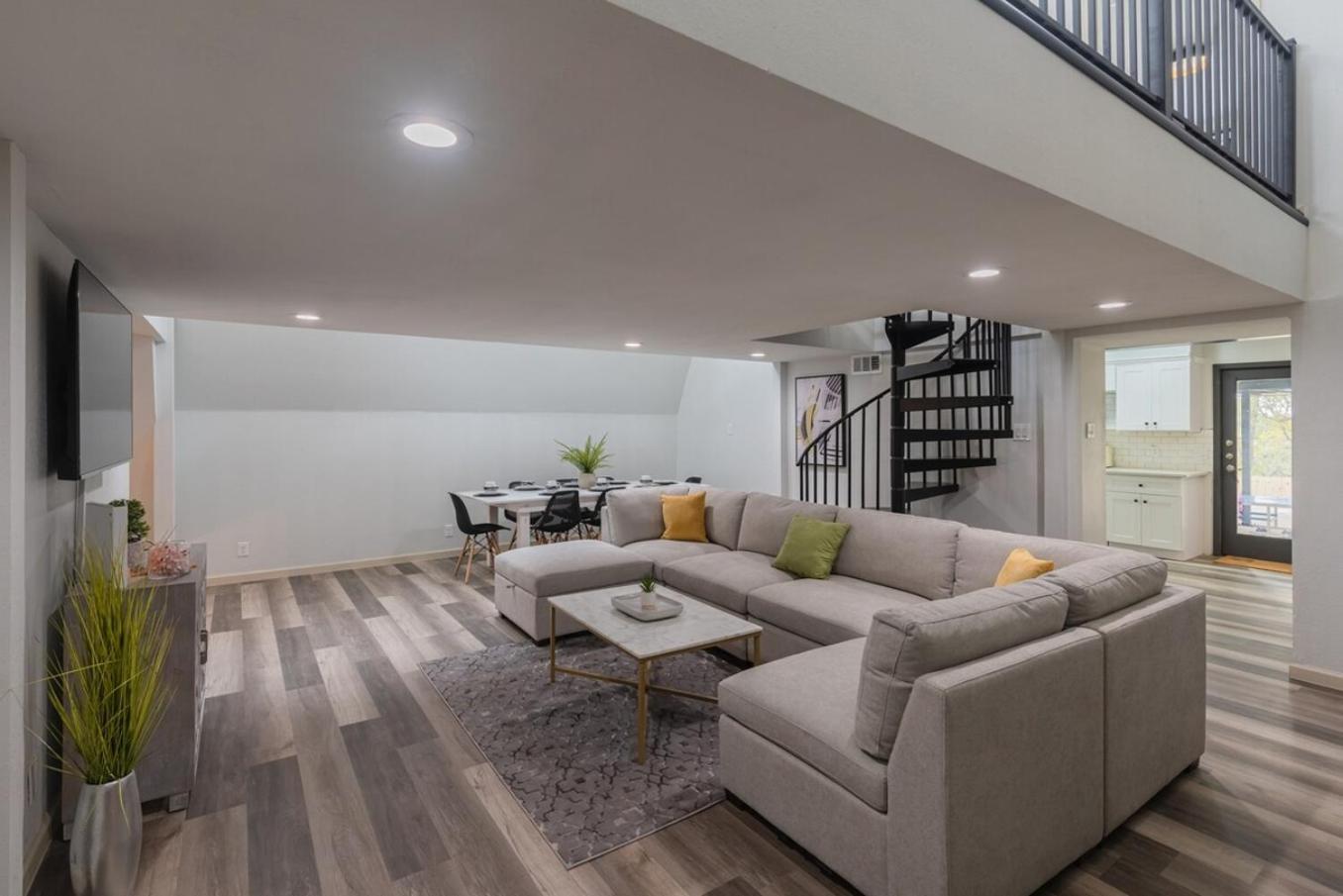 Holiday home Breathtaking Roof Pool Views, Gameroom, Firepit San Antonio