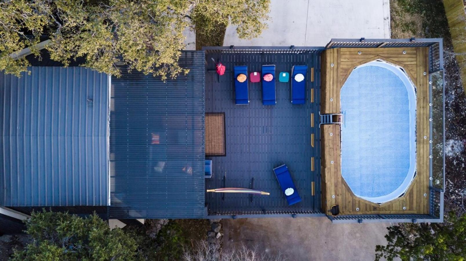 Breathtaking Roof Pool Views, Gameroom, Firepit Holiday home San Antonio