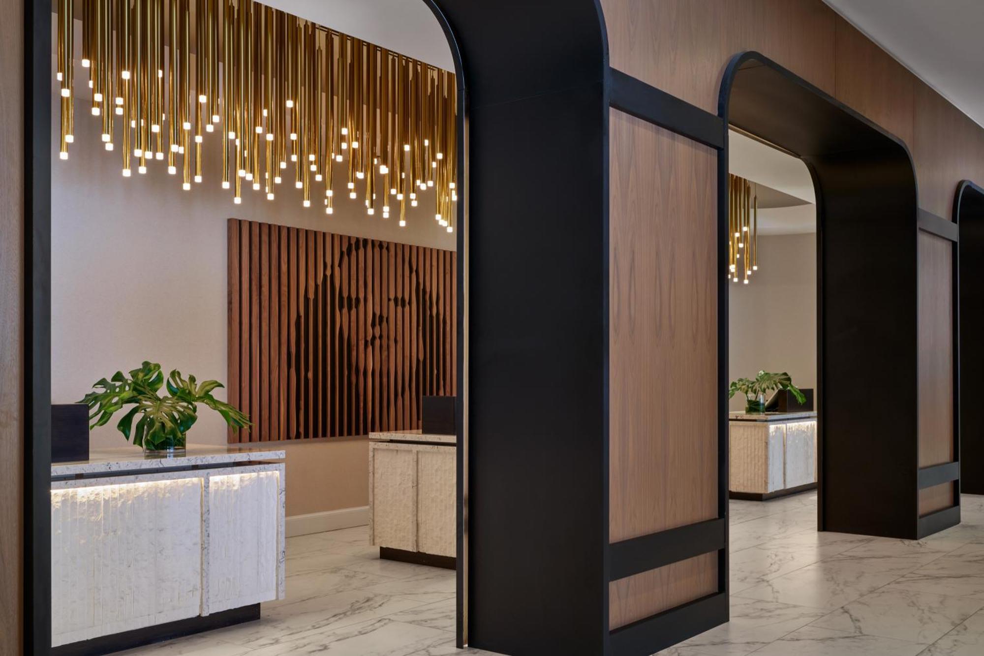 Intercontinental Riverwalk By Ihg 4*