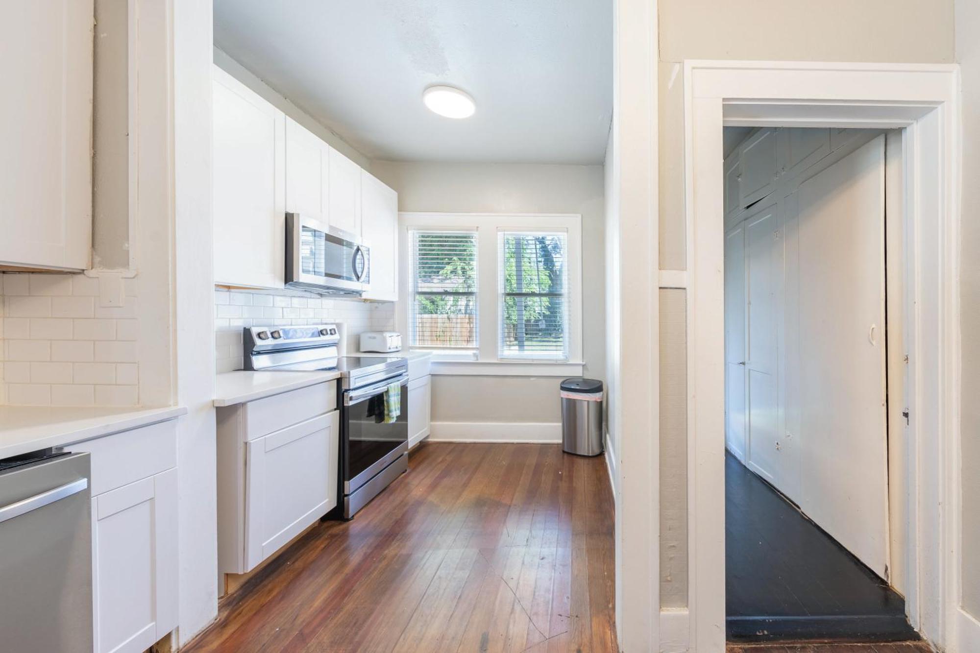 Holiday home Luxurious 3 Bedroom Near Downtown And Convention Center