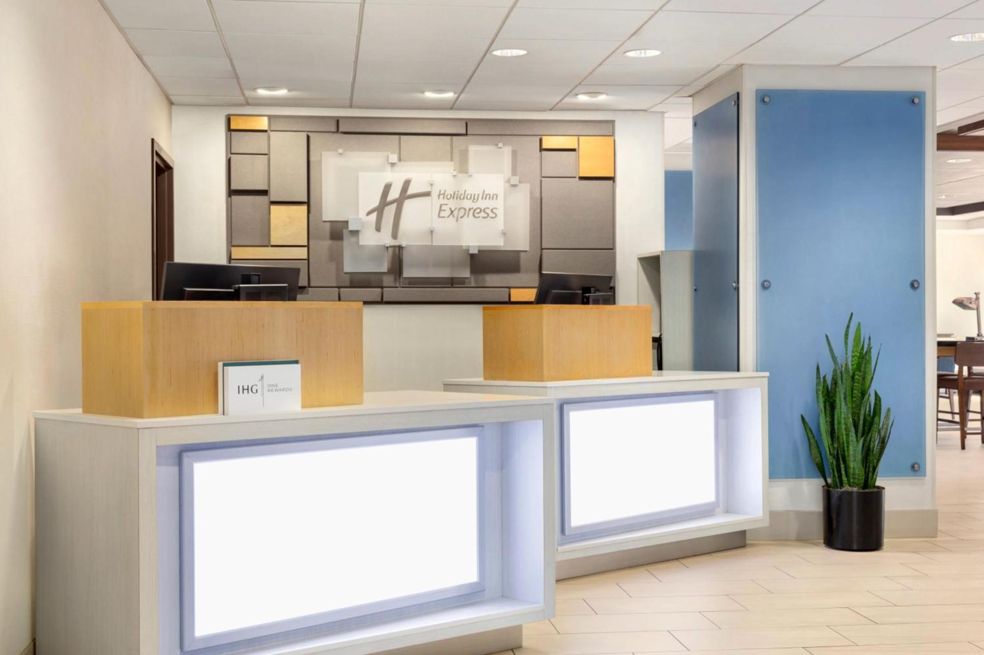 Express - Airport By Ihg 3* San Antonio