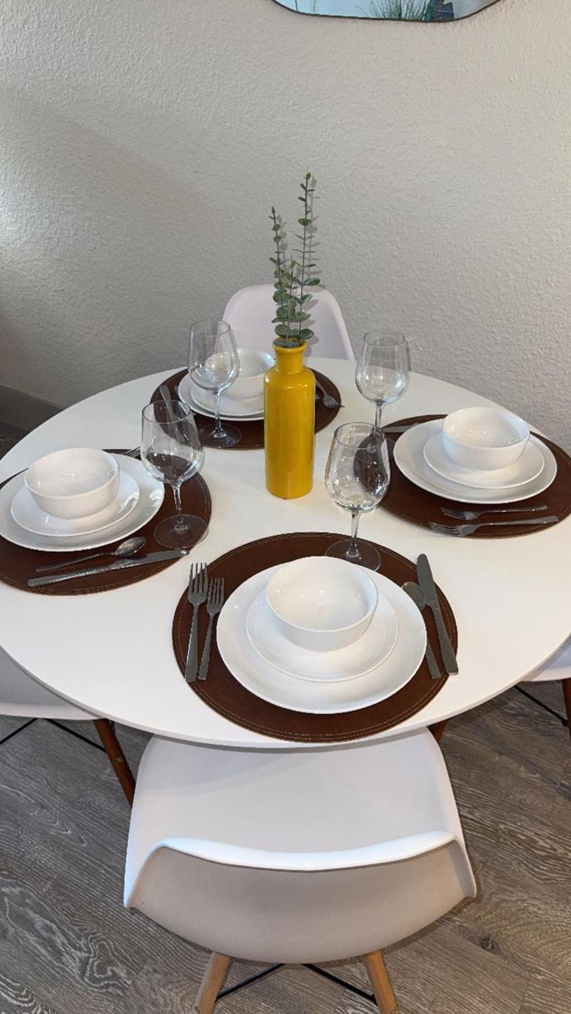 Beautiful On Riverwalk King W Free Parking Pet Friendly Centrally Located On The Riverwalk * San Antonio