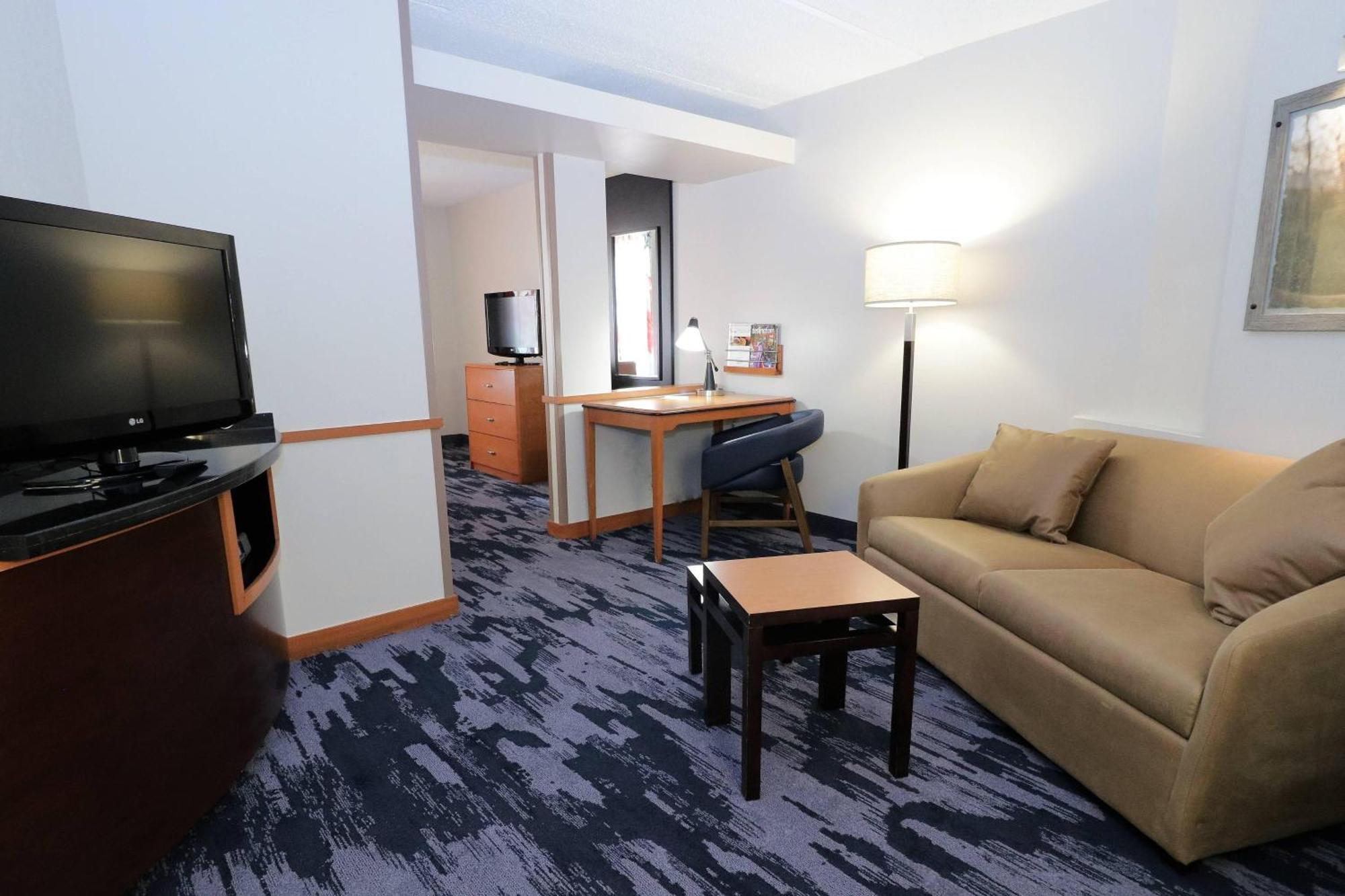 Fairfield & By Marriott Downtown/alamo Plaza 3*