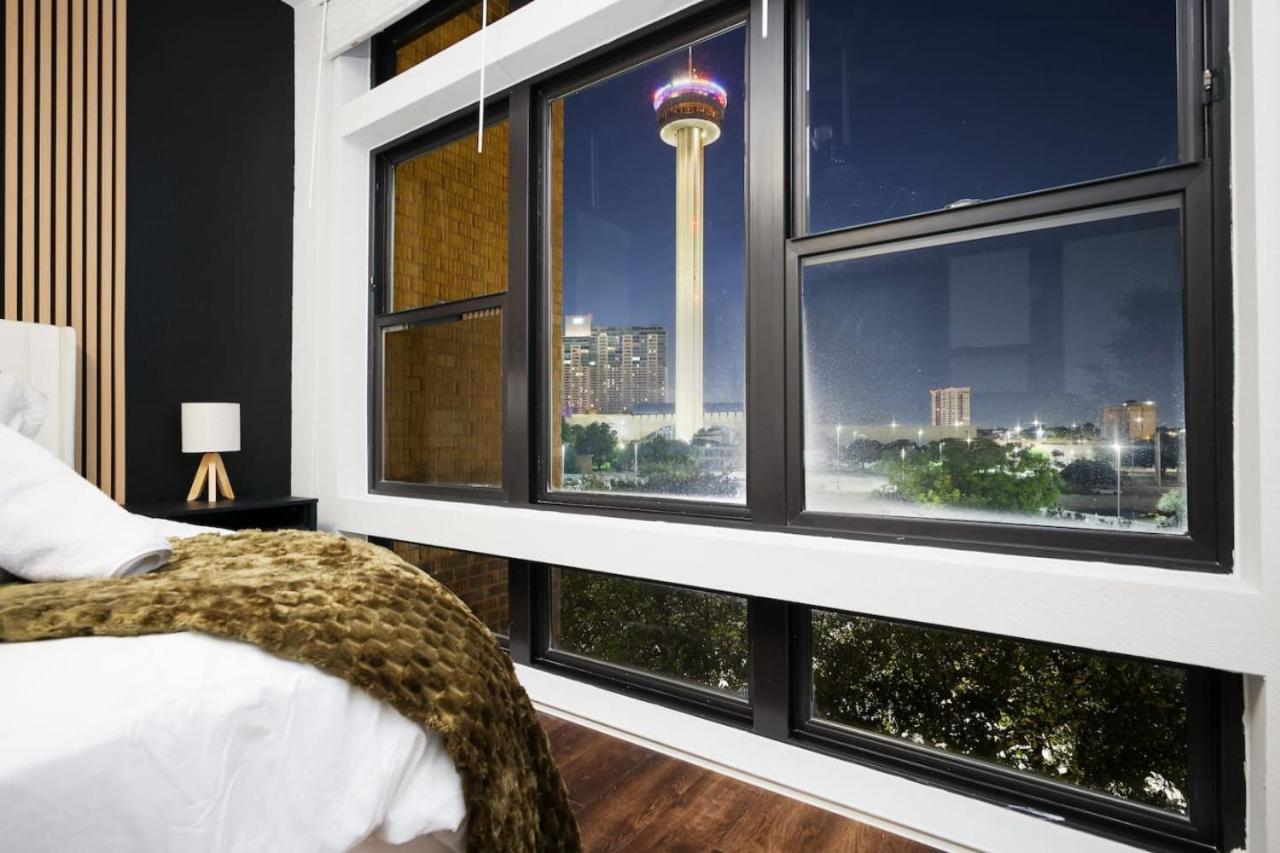 Snug 1Br W Gym, Parking Near Rvrwalk & Dome Apartment San Antonio