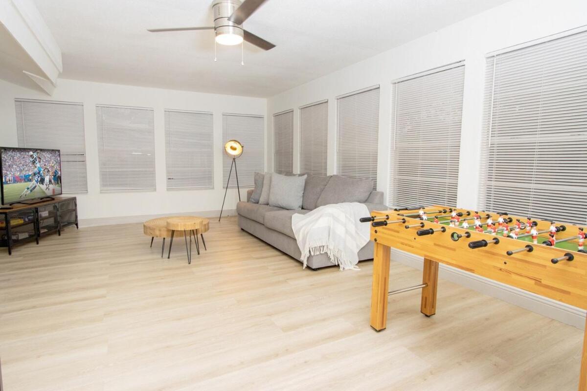 Beautiful Family Mins To Lackland Holiday home