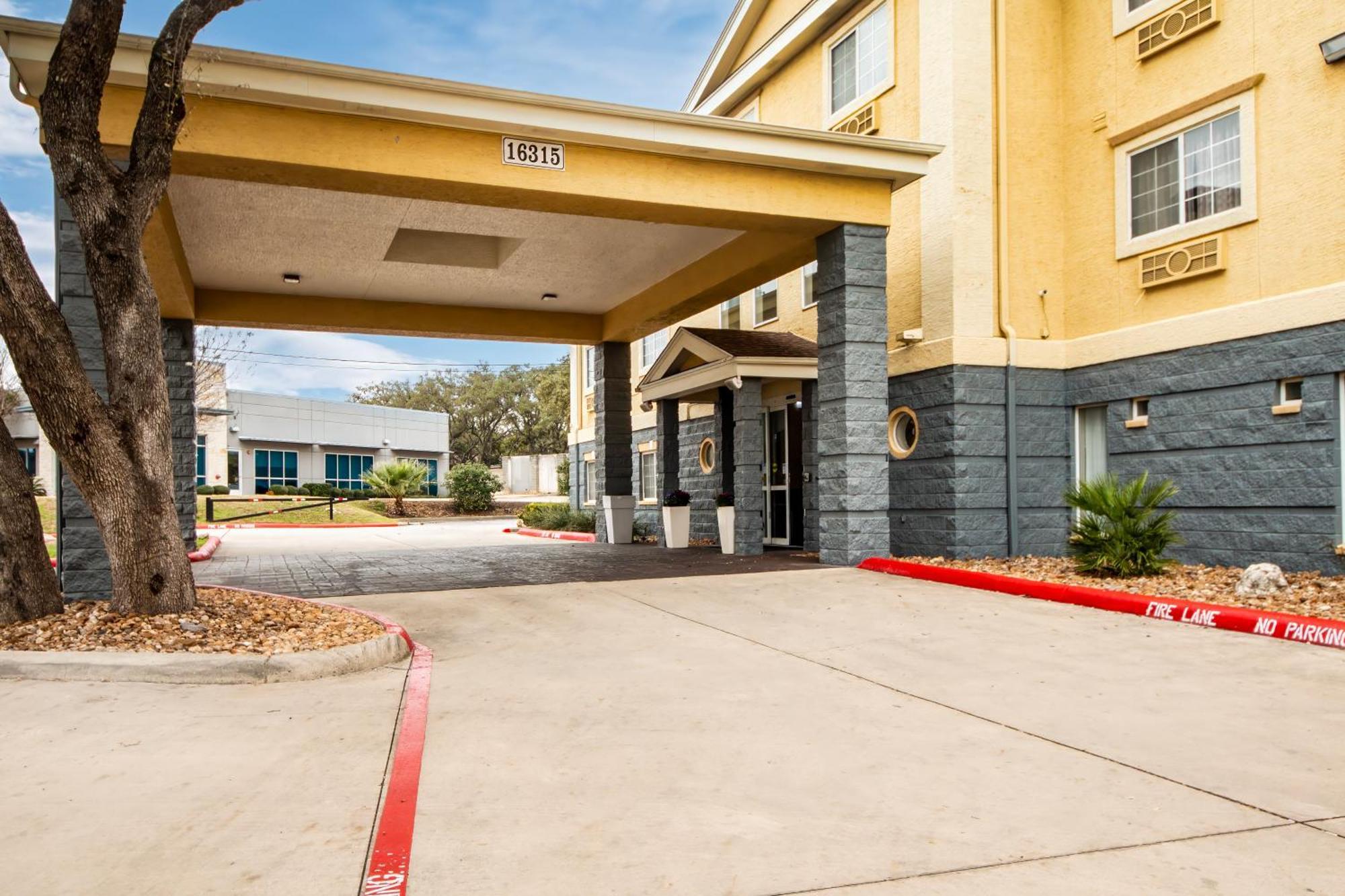 Quality & Airport North - Stone Oak