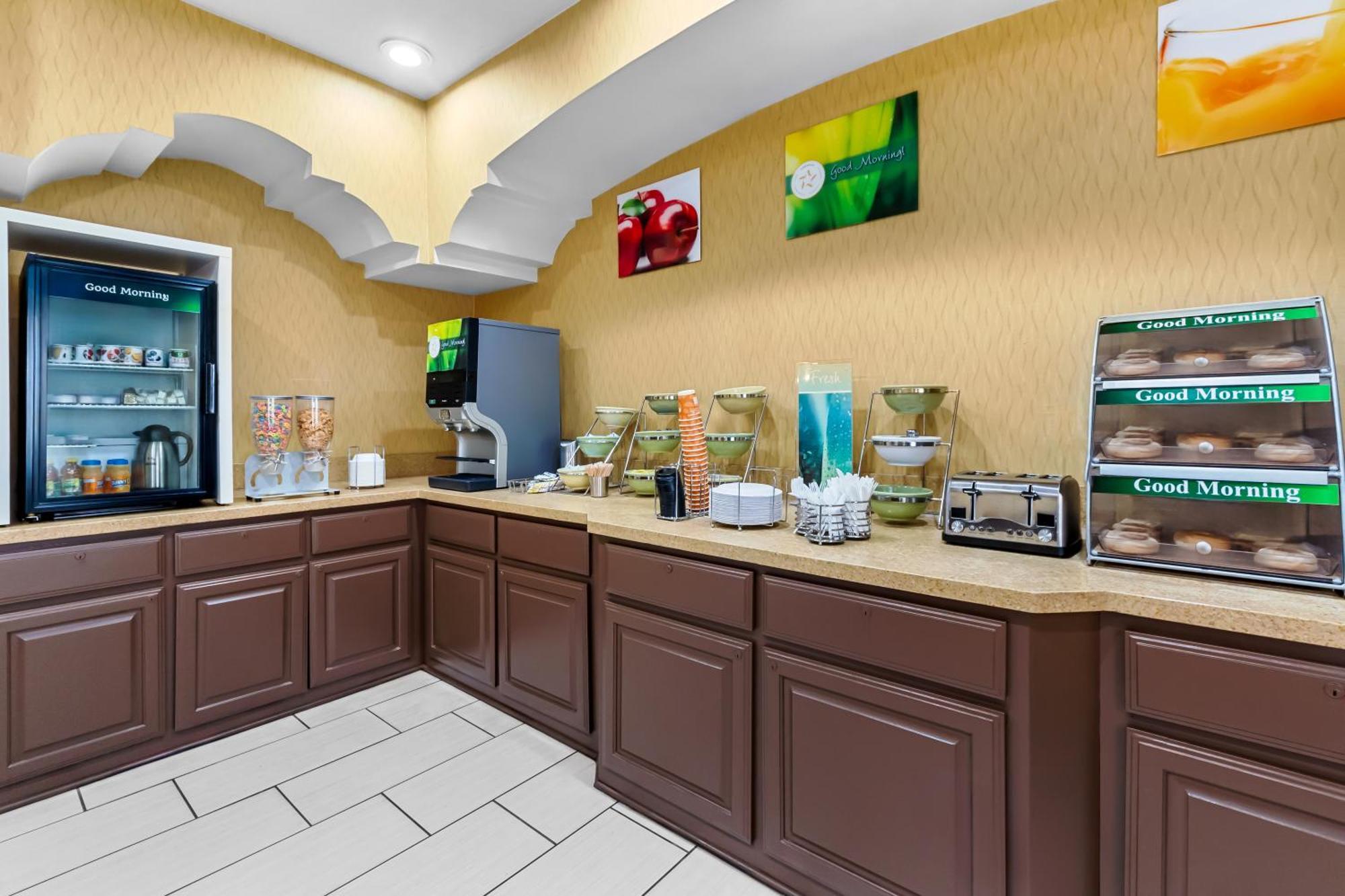 Quality & Airport North - Stone Oak