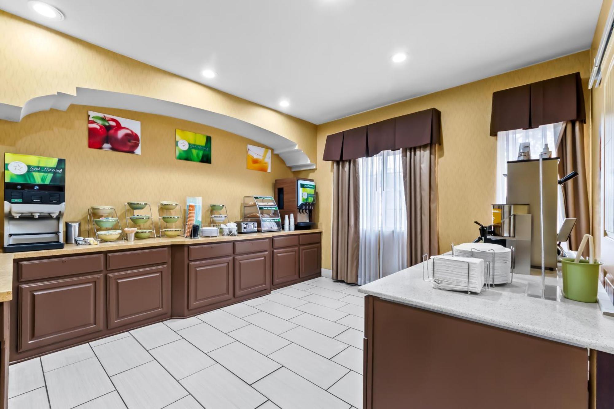 Hotel Quality & Airport North - Stone Oak