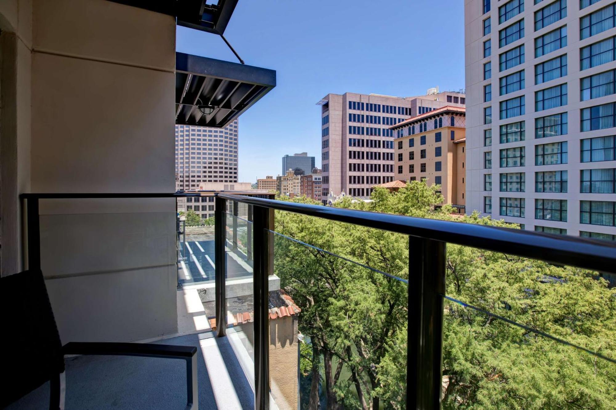 Hampton & Riverwalk 3* San Antonio