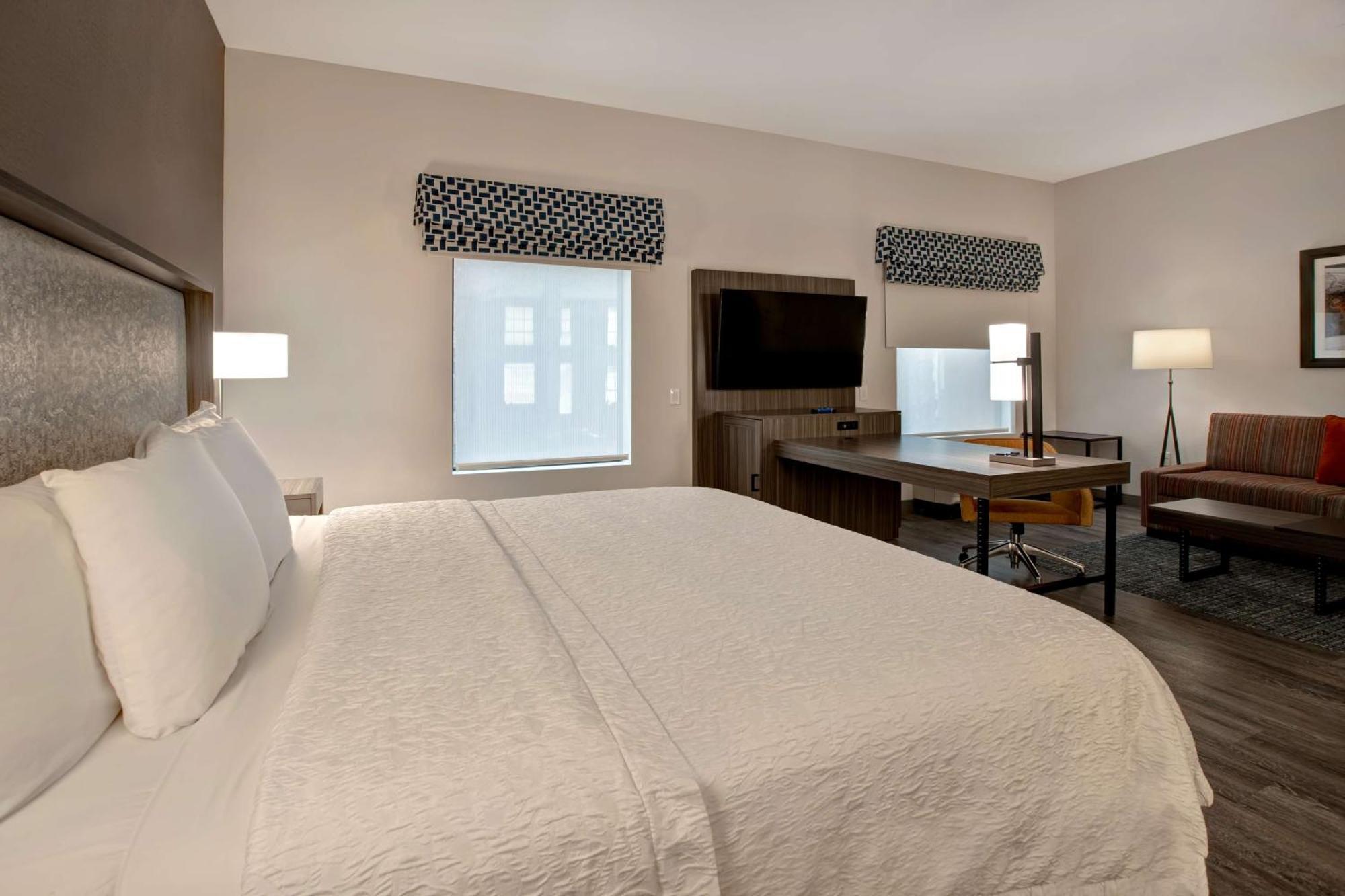 Hotel Hampton & Riverwalk San Antonio