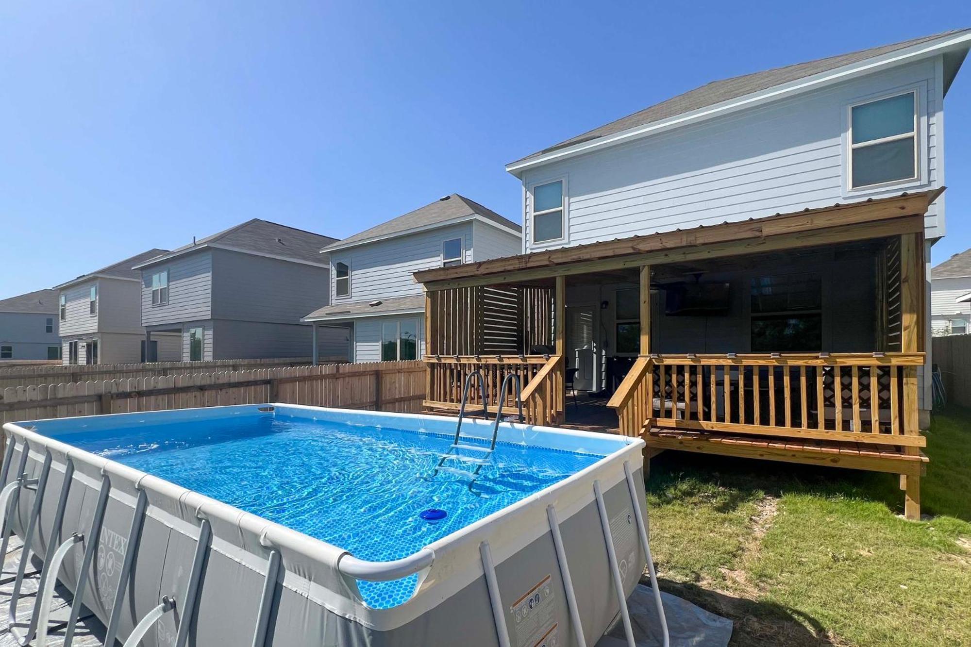 6 Mi To Lackland Afb Hot Tub, Pool And Game Room! * San Antonio