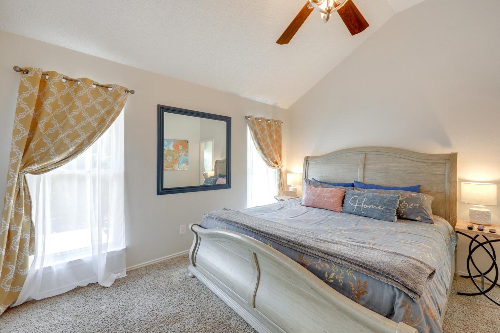 Holiday home Dog-friendly Live Oak With Hot Tub And Game Room! *