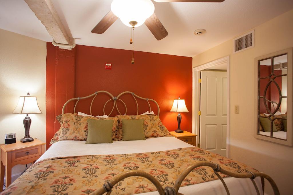 Club Wyndham Riverside San Antonio