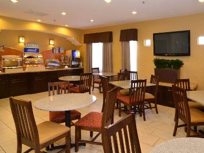 Hotel Quality & Airport North - Stone Oak San Antonio