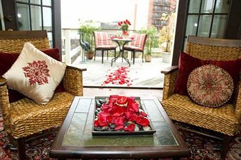 On The Riverwalk Bed & Breakfast San Antonio