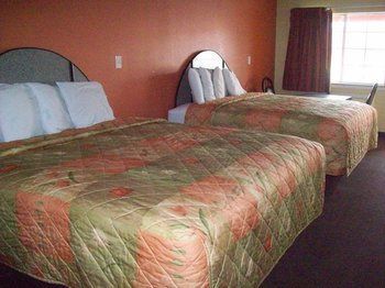 Luxury And Seaworld Motel