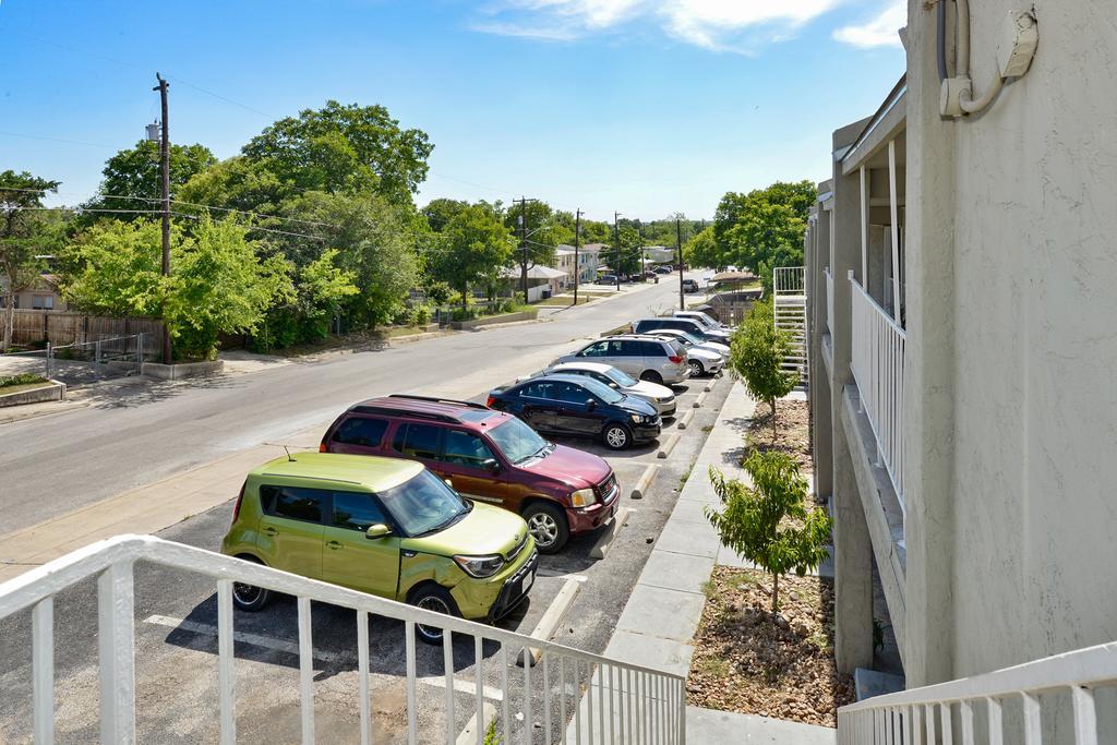 Beautiful At Botanical Gardens Apartment San Antonio