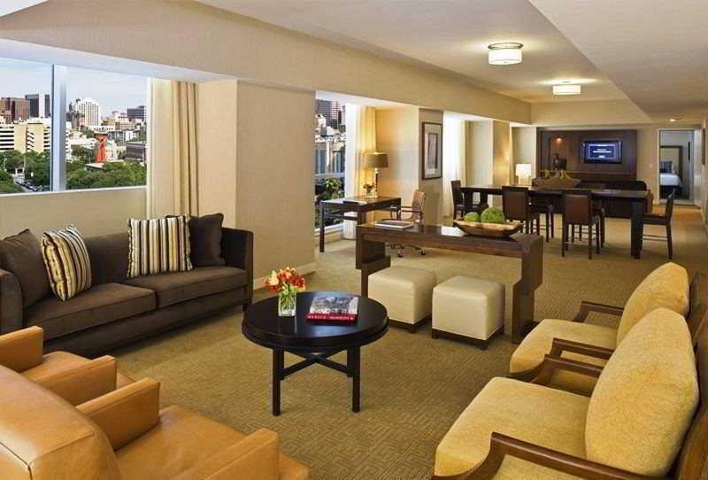 Hotel Grand Hyatt River Walk 4*